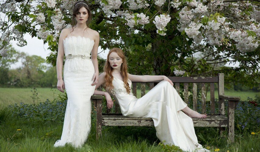 ABOUT LES TROIS SOEURS